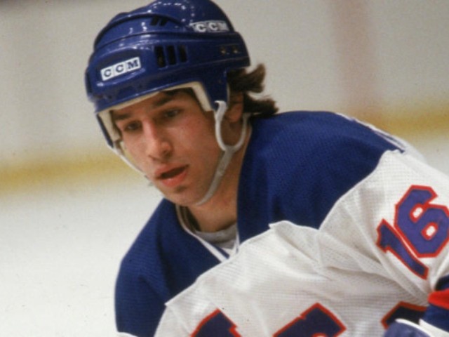 ‘Miracle on Ice’ Star Mark Pavelich Dies at Treatment Home