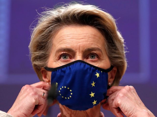 European Commission President Ursula von der Leyen prepares to address a media conference on Brexit negotiations at the EU headquarters in Brussels, on December 24, 2020. - Britain said on December 24, 2020, an agreement had been secured on the country's future relationship with the European Union, after last-gasp talks …