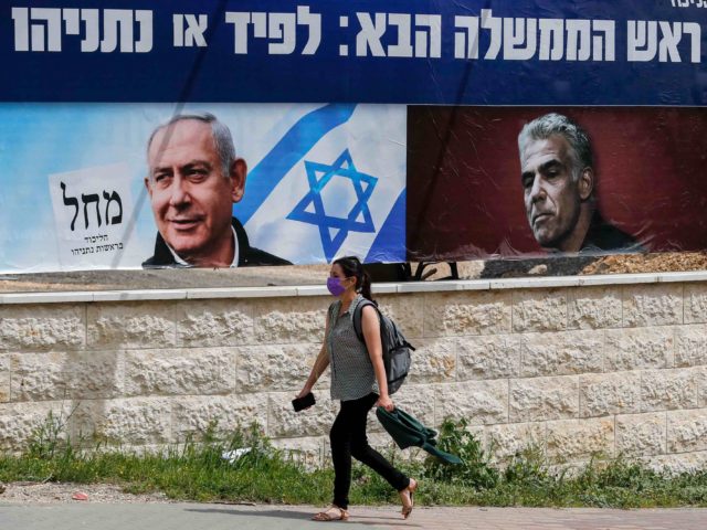 Israeli election poster (Ahmad Gharabli / AFP / Getty)