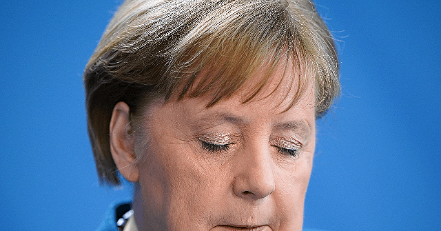 Politician from Merkel's Party Resigns over Profiting from Mask Contracts