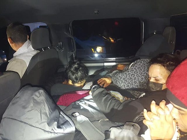 Kenny County, Texas, Sheriff's Office deputies arrested 16 migrants in two human smuggling interdictions in March. (Photo: Kinney County Sheriff's Office)
