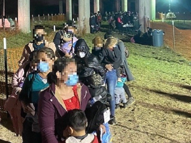 Joe Biden's DHS Pushes to Stop Using COVID-19 Controls at Southern Border