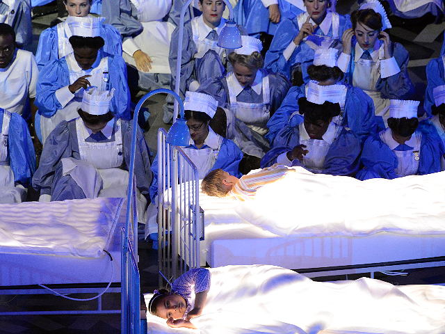 British Nurses Rejected as Govt Prioritises Cheap Migrants: Think Tank - Vimarsana News