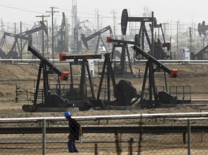 Oil and Gas Kern County (Jae C. Hong / Associated Press)