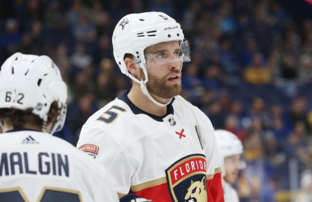 Florida Panthers' Aaron Ekblad Stretchered Off Ice With Leg Injury ...