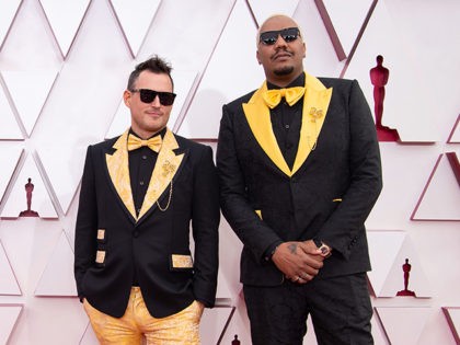 LOS ANGELES, CALIFORNIA – APRIL 25: (EDITORIAL USE ONLY) In this handout photo provided by A.M.P.A.S., (L-R) Desmond Roe and Travon Free attends the 93rd Annual Academy Awards at Union Station on April 25, 2021 in Los Angeles, California. (Photo by Matt Petit /A.M.P.A.S. via Getty Images)