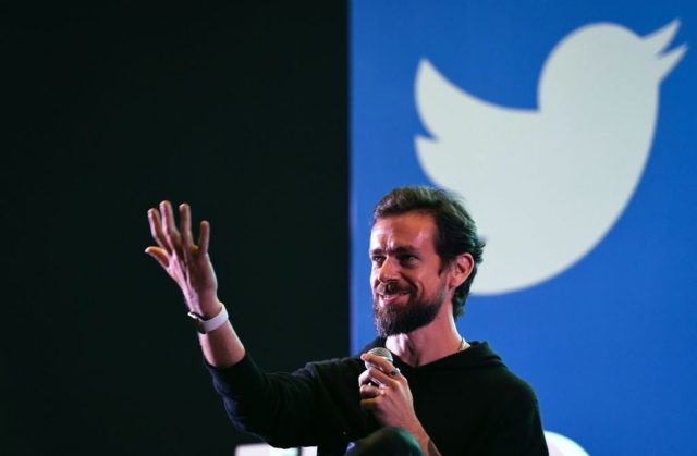 Twitter CEO and co-founder Jack Dorsey gestures while interacting with students at the Indian Institute of Technology (IIT) in New Delhi on November 12, 2018. - Dorsey hosted a town hall meeting with university students on his visit to the Indian capital New Delhi. (Photo by Prakash SINGH / AFP) …