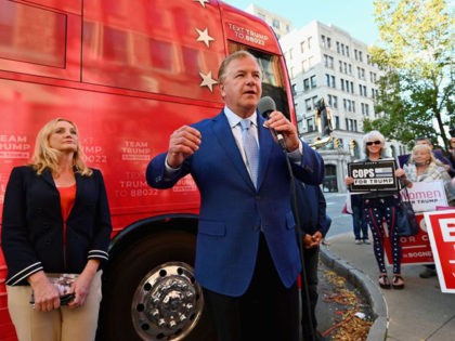 Republican celebrities Mark and Patricia McCloskey visit the republican HQ with Team Trump Bus on September 30, 2020 in Scranton, Pennsylvania. (Photo by Angela Weiss / AFP) (Photo by ANGELA WEISS/AFP via Getty Images)