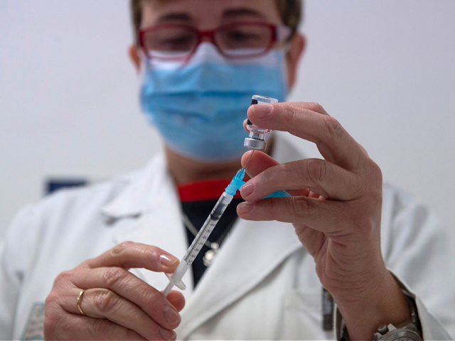 Vertrauliche Dokumente zeigen, dass Pfizer keine Impfungen für Mitarbeiter vorschreibt