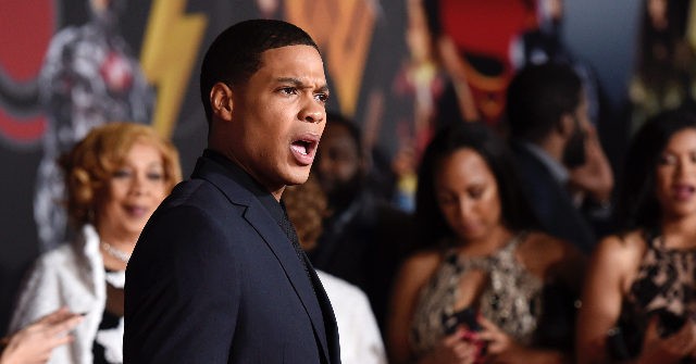 Actor Ray Fisher Calls Out WarnerMedia's 'Racial Equity' Tweet After Derek Chauvin Verdict: 'How F**king Dare You' - Vimarsana News