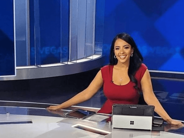 Naked news anchors Sofia Vergara,
