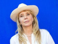 Rosanna Arquette to Law Enforcement: 'It Looks to Us You Are Gestapo'