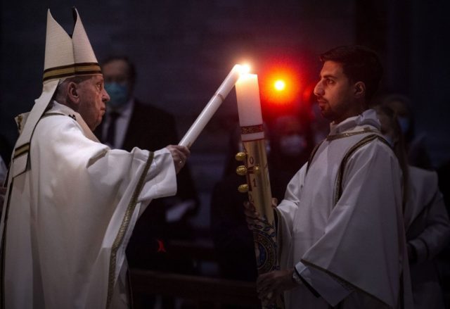 Pope's Easter message condemns 'scandalous' conflicts amid ...