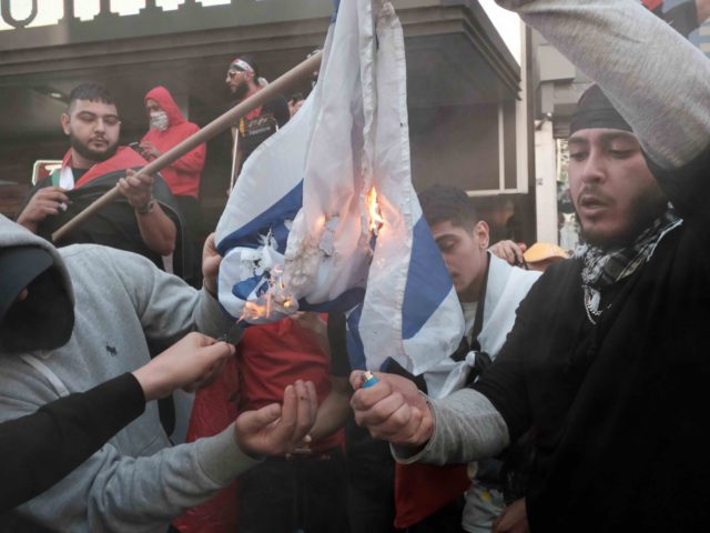 Anti-Israel protest in Manhattan (Spencer Platt / Getty)