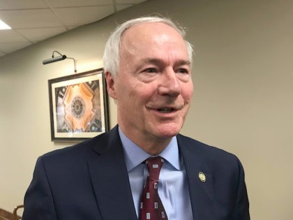 Hutchinson: Trump Is ‘Empowering’ Extremists by Meeting with Racists
