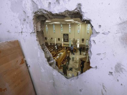 Ashkelon synagogue (Tsafrir Abayov / Associated Press)
