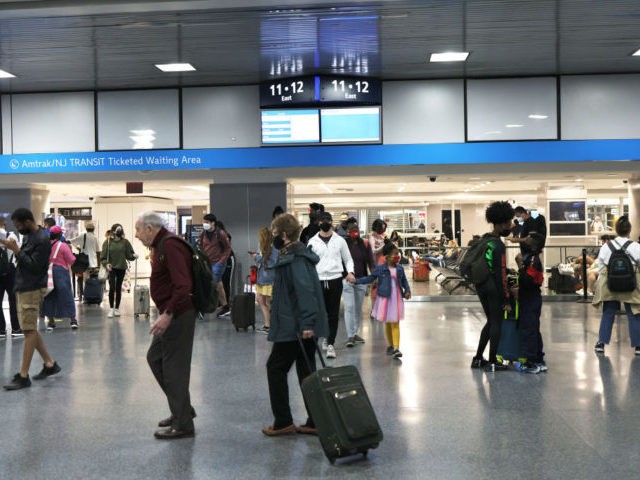 Post-Pandemic: 37M People Traveling, Up 60% from Last Memorial Day - Vimarsana News