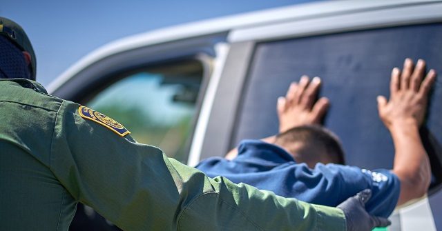 40 Migrants from 'Special Interest' Countries Arrested in West Texas Border Sector