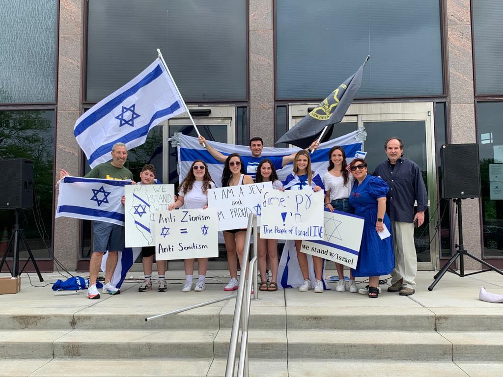 Organizers of the Naperville Walk for Israel show their pride shortly before the event at Naperville City Hall (Daniel Raab)