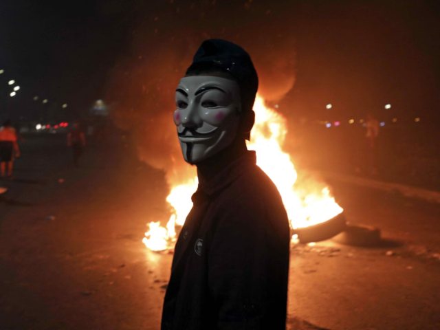 Palestinian riot (Abbas Momani / AFP / Getty)
