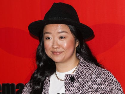 LOS ANGELES, CALIFORNIA - MAY 18: Actress Sherry Cola attends the Smithsonian's celeb