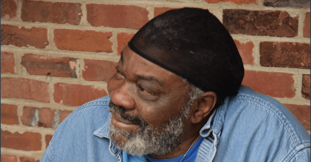 U.S. Navy Veteran Gets $12,000 Roof for His Birthday - Vimarsana News