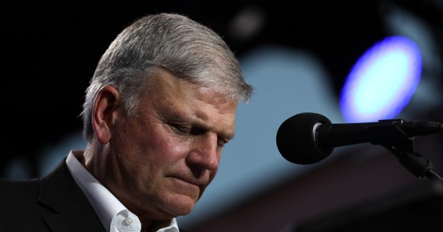 Franklin Graham on National Day of Prayer: 'Father, Turn this Nation's Heart Back to You' - Vimarsana News