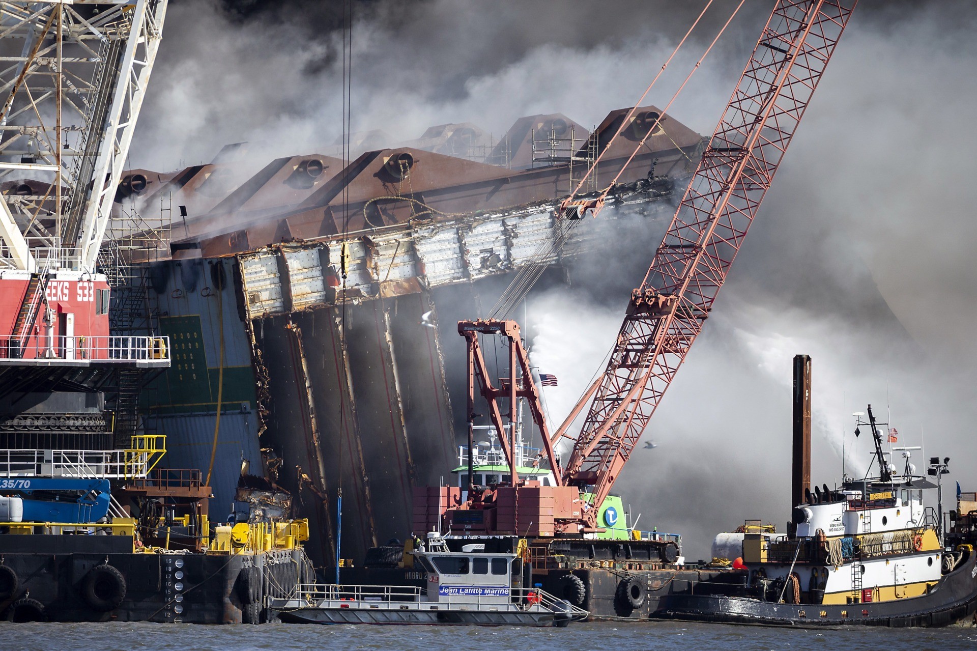 After ships. Судно MV Golden ray. Damaged ship.