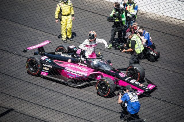 Helio Castroneves, 46, wins record-tying fourth Indy 500