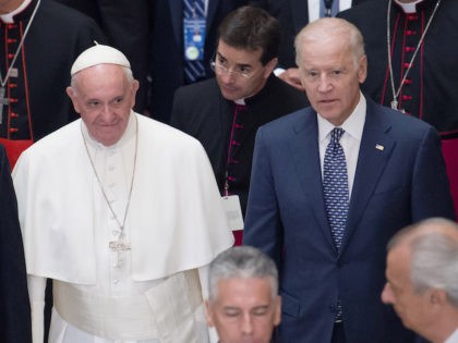 Pope Francis (C) walks with US Speaker of the House, Republican from Ohio John Boehner (L) and US Vice President Joe Biden (R), after deliver an address to a joint session of Congress, in Statuary Hall at the U.S. Capitol in Washington DC, USA, 24 September 2015. Pope Francis is …