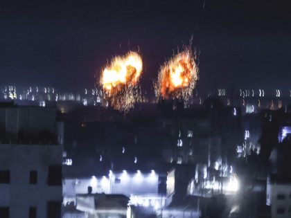 Gaza attack (Mahmud Hams / Getty)