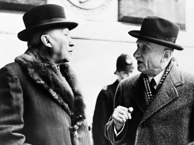 Picture taken on November 22, 1951 at the British embassy in Paris showing Germany Federal