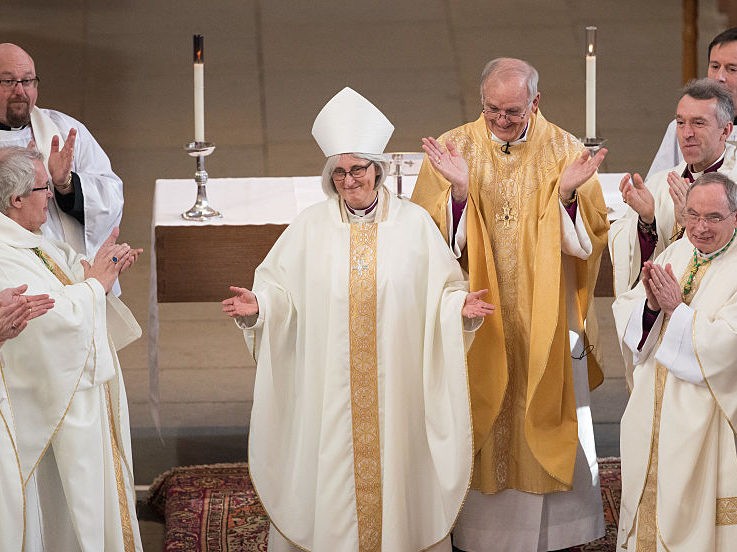 Bishop Deletes Profile She Used to Abuse Conservatives, Brexiters - Vimarsana News