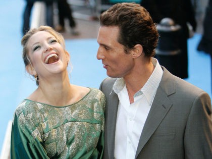 U.S. actors Kate Hudson and Matthew McConaughey pose for the photographers as they arrive for the European premiere of the film 'Fool's Gold', at a central London cinema, Thursday April 10, 2008. (AP Photo/Lefteris Pitarakis)