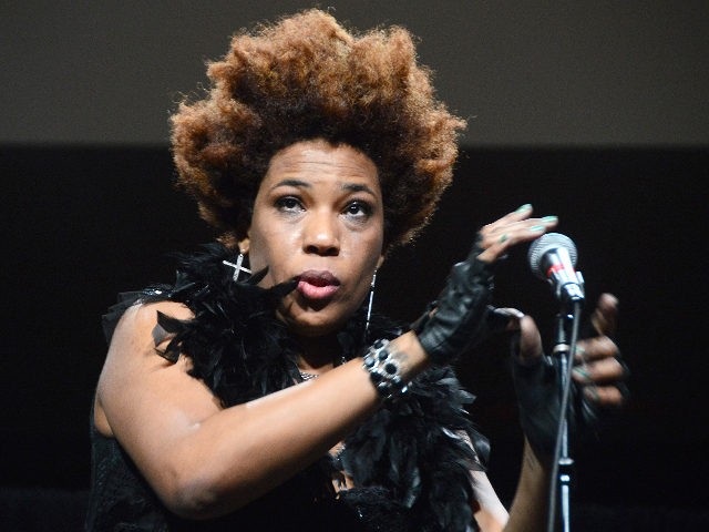HOLLYWOOD, CA - SEPTEMBER 15: Macy Gray attends the Peace Through Music Gala at The Ray Dolby Ballroom at Hollywood & Highland Center on September 15, 2013 in Hollywood, California. (Photo by Araya Diaz/Getty Images)