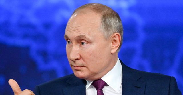 Intel Officials Say Putin's Nuclear Threat Should Be Taken Seriously