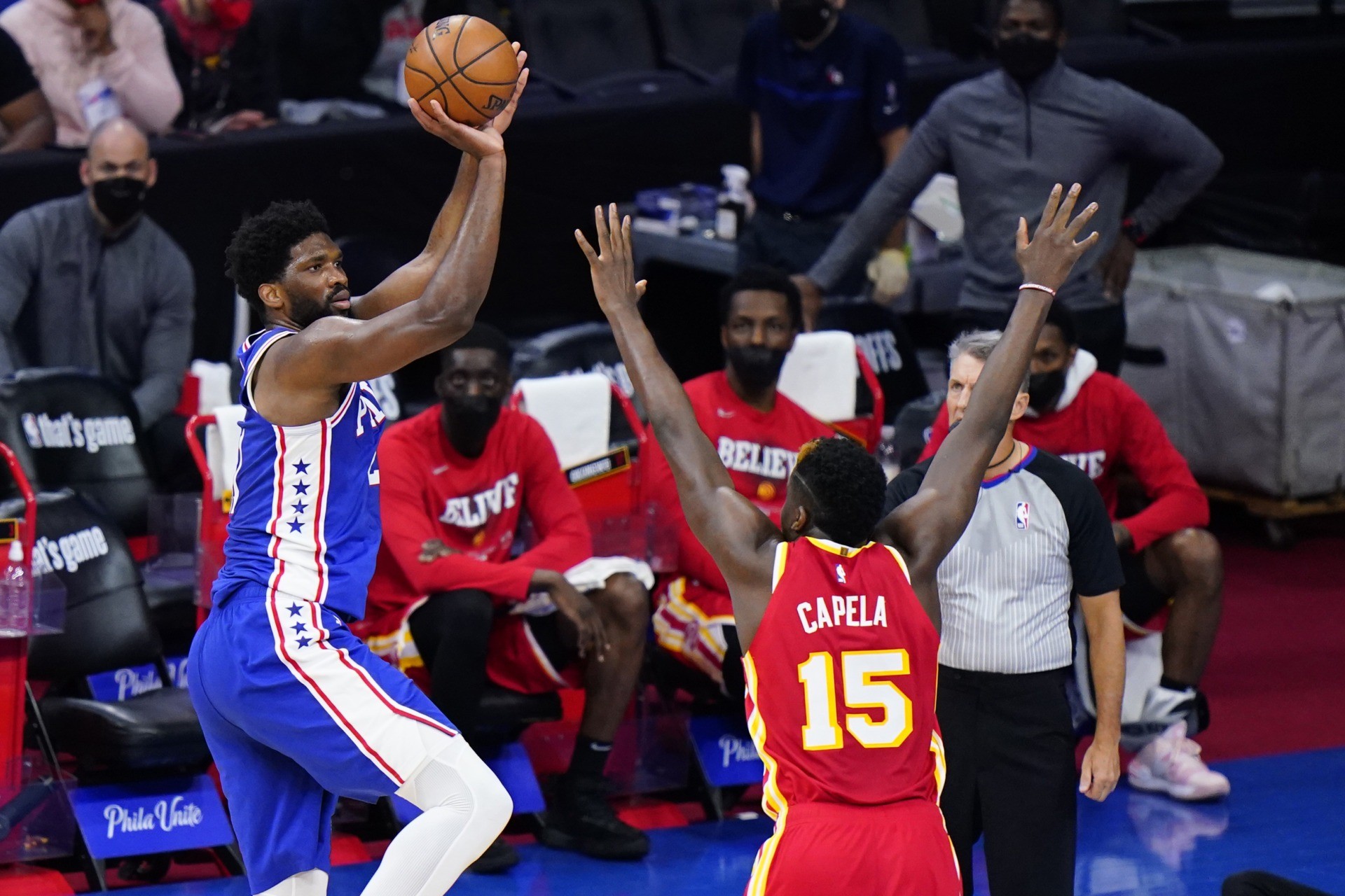 Атланта хокс филадельфия севенти сиксерс 11 января. Philadelphia 76ers Joel Embiid. Эмбиид НБА.