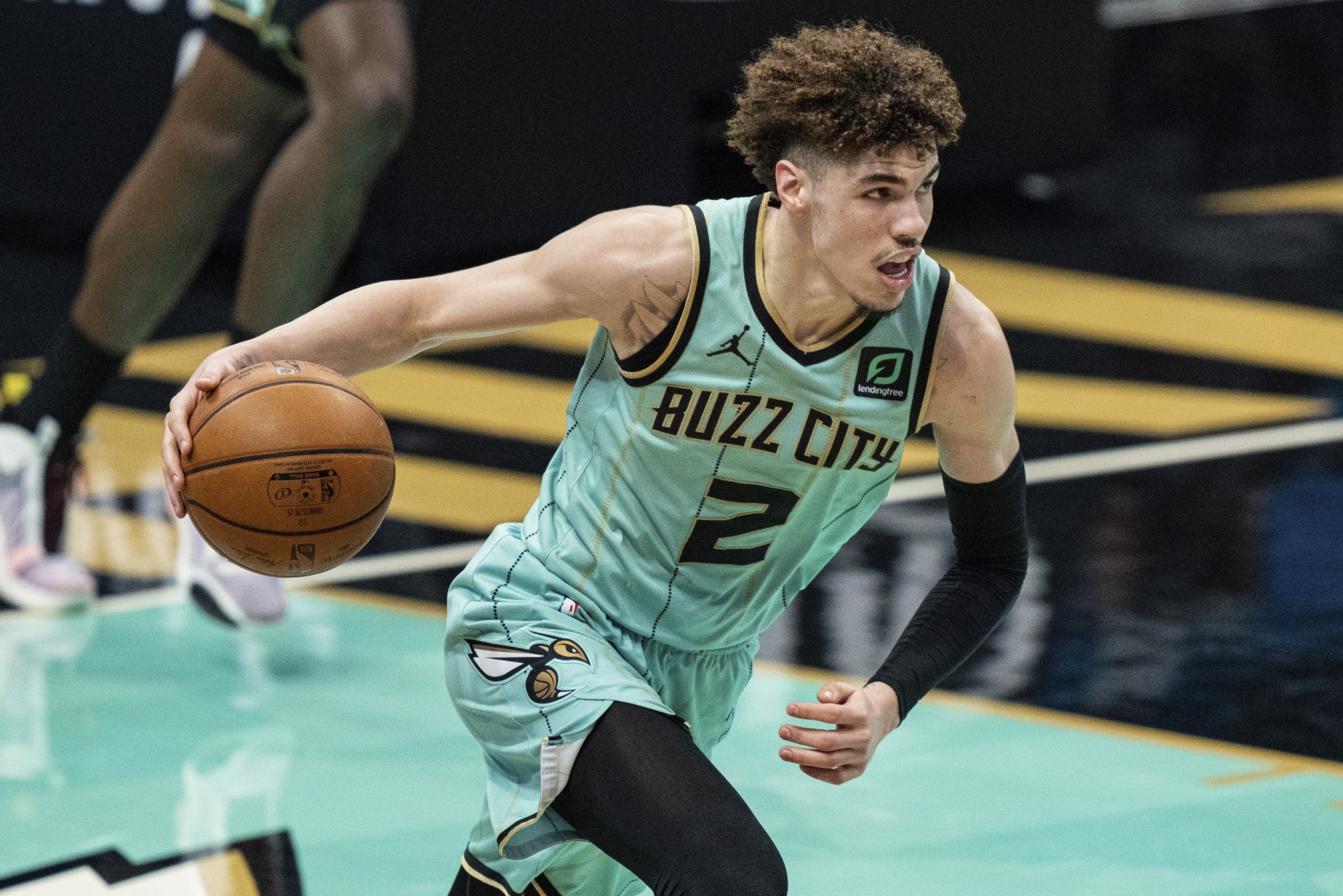 Hornets' LaMelo Ball selected NBA Rookie of the Year - Breitbart.