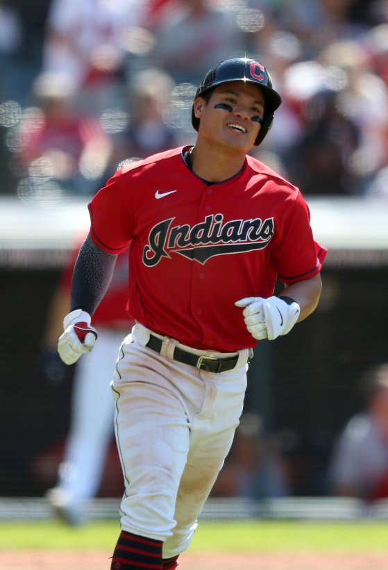 Indians smack four homers in win over Orioles