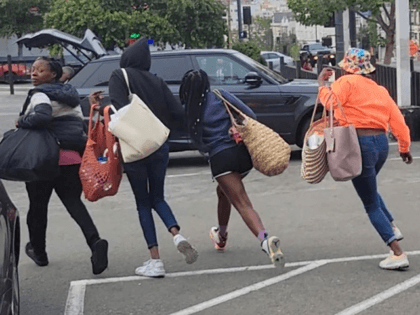 After these 4 women ran off after boosting merch from @cvspharmacy at Van Ness & Jackson in SF, witness @SteveAdams80182 says he asked staffers if they were going to call @SFPD “but they just shrugged”
