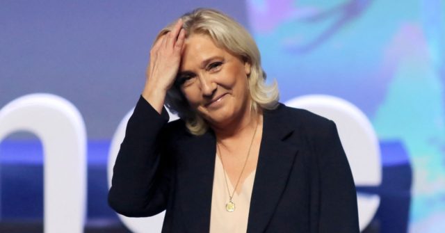 Le Pen Re-elected, Declares 'Sole Alternative to Globalisation Is Nation'