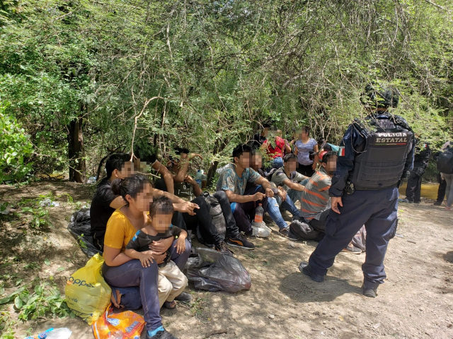 Migrants at Border 3