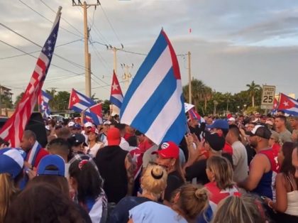 Cubans Protest in Naples, FL. (Katherine Hamilton / Breitbart News).