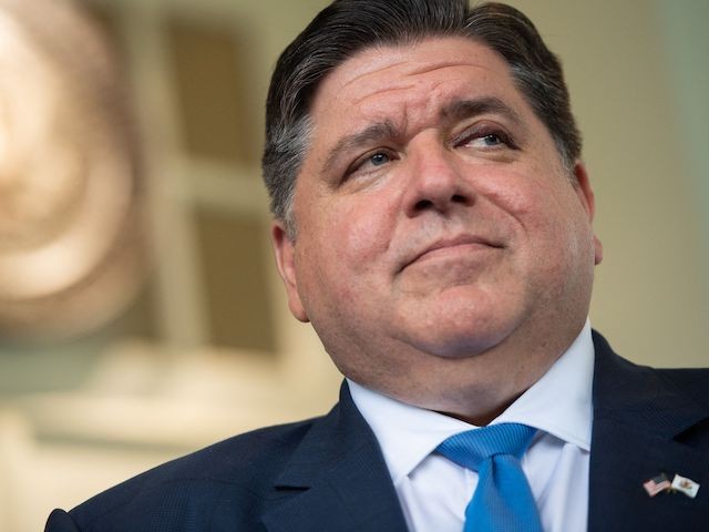 Illinois Gov. J.B. Pritzker Deems DeSantis 'a Dangerous and Xenophobic Authoritarian' - Vimarsana News