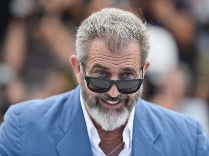 CANNES, FRANCE - MAY 21: Mel Gibson attends the "Blood Father" photocall during the 69th annual Cannes Film Festival at Palais des Festivals on May 21, 2016 in Cannes, France. (Photo by Pascal Le Segretain/Getty Images)