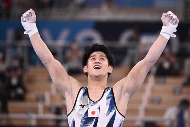 Japan's Daiki Hashimoto won a close men's all-around final