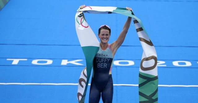 Olympics Latest: Bermuda's Flora Duffy wins triathlon gold ...
