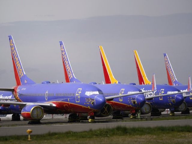 Southwest Drops Plan to Get Rid of Unvaccinated Staff by Deadline - Vimarsana News