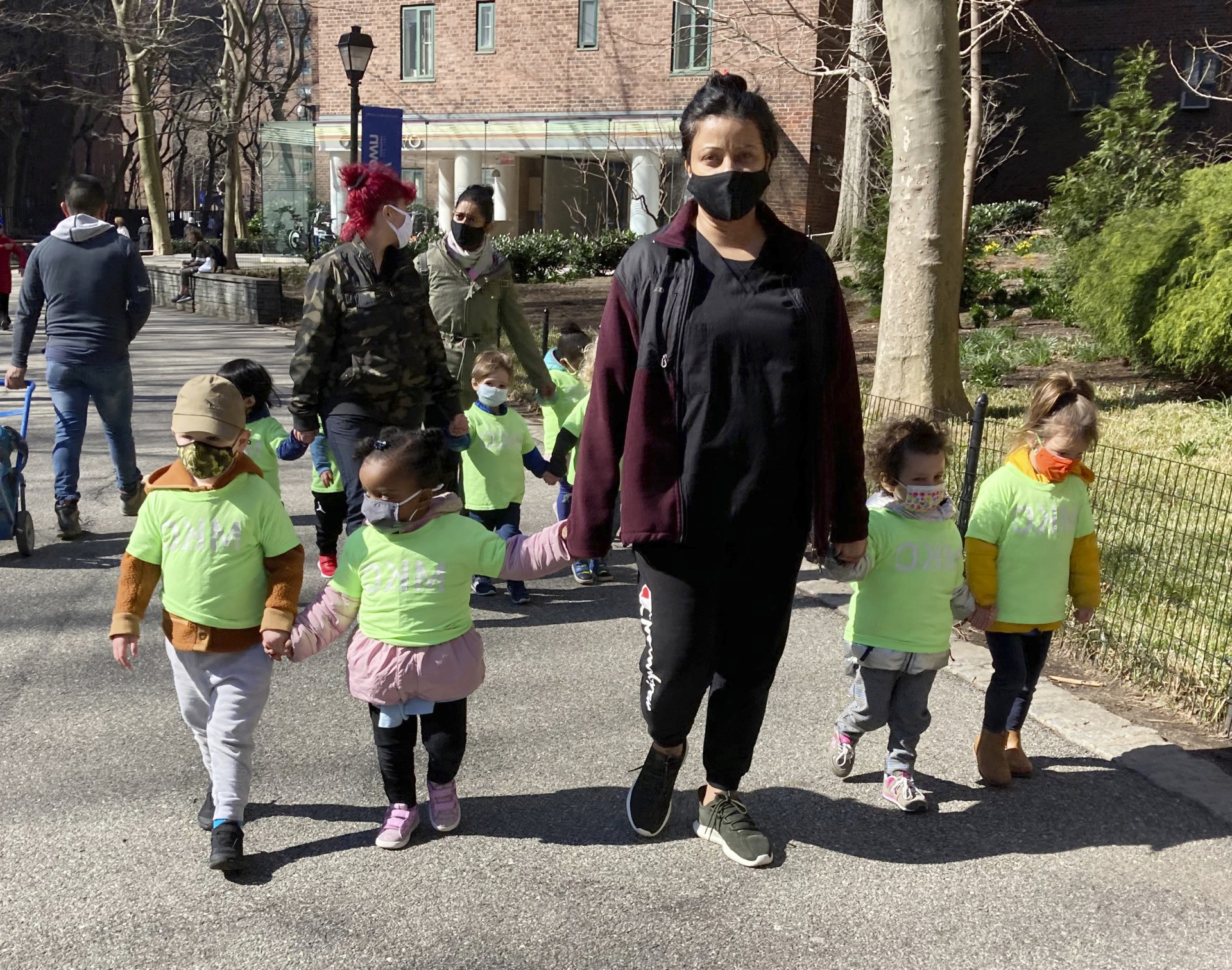 Photo by: STRF/STAR MAX/IPx 2021 7/9/21 CDC wants to open schools this fall, but wants unvaccinated students to wear masks. STAR MAX File Photo: 3/30/21 Children enjoy the spring weather in Manhattan during the Coronavirus pandemic.