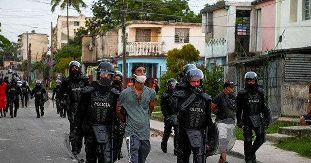 Cuba Continues Home Invasions Against Protesters - Vimarsana News
